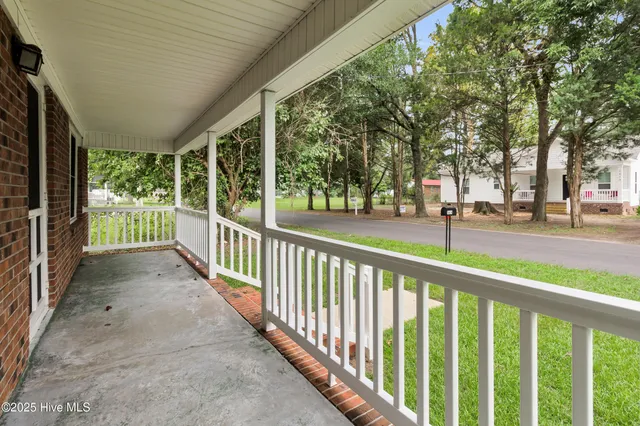 $1,675 | 1614 McKinley Avenue, New Bern, NC 28562