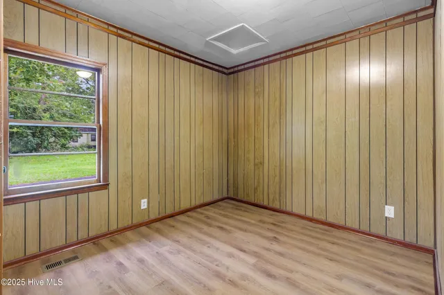 $1,675 | 1614 McKinley Avenue, New Bern, NC 28562