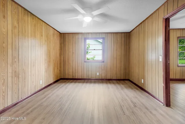 $1,675 | 1614 McKinley Avenue, New Bern, NC 28562