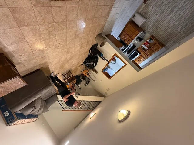 $2,050 | 346 Farmington Lane, Unit 346, Vernon Hills, IL 60061