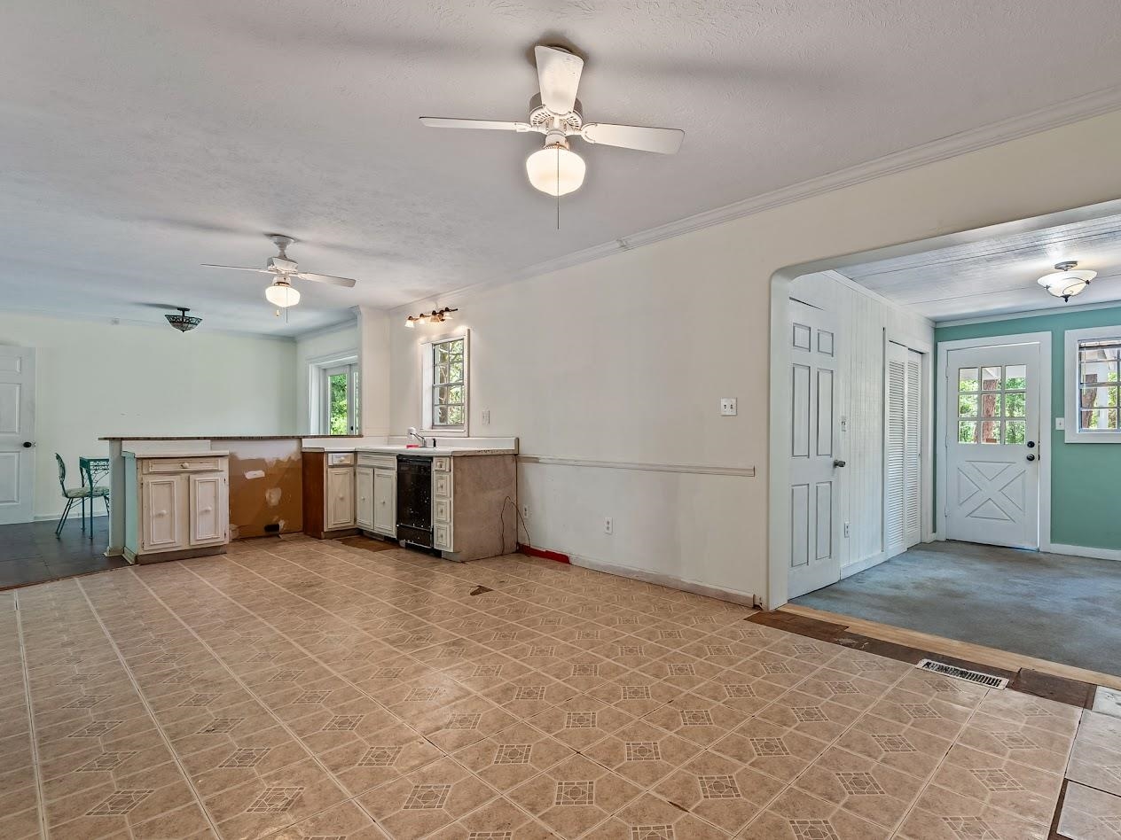 123 Carter Road Crawfordville, FL 32327 - Photo 10 of 39