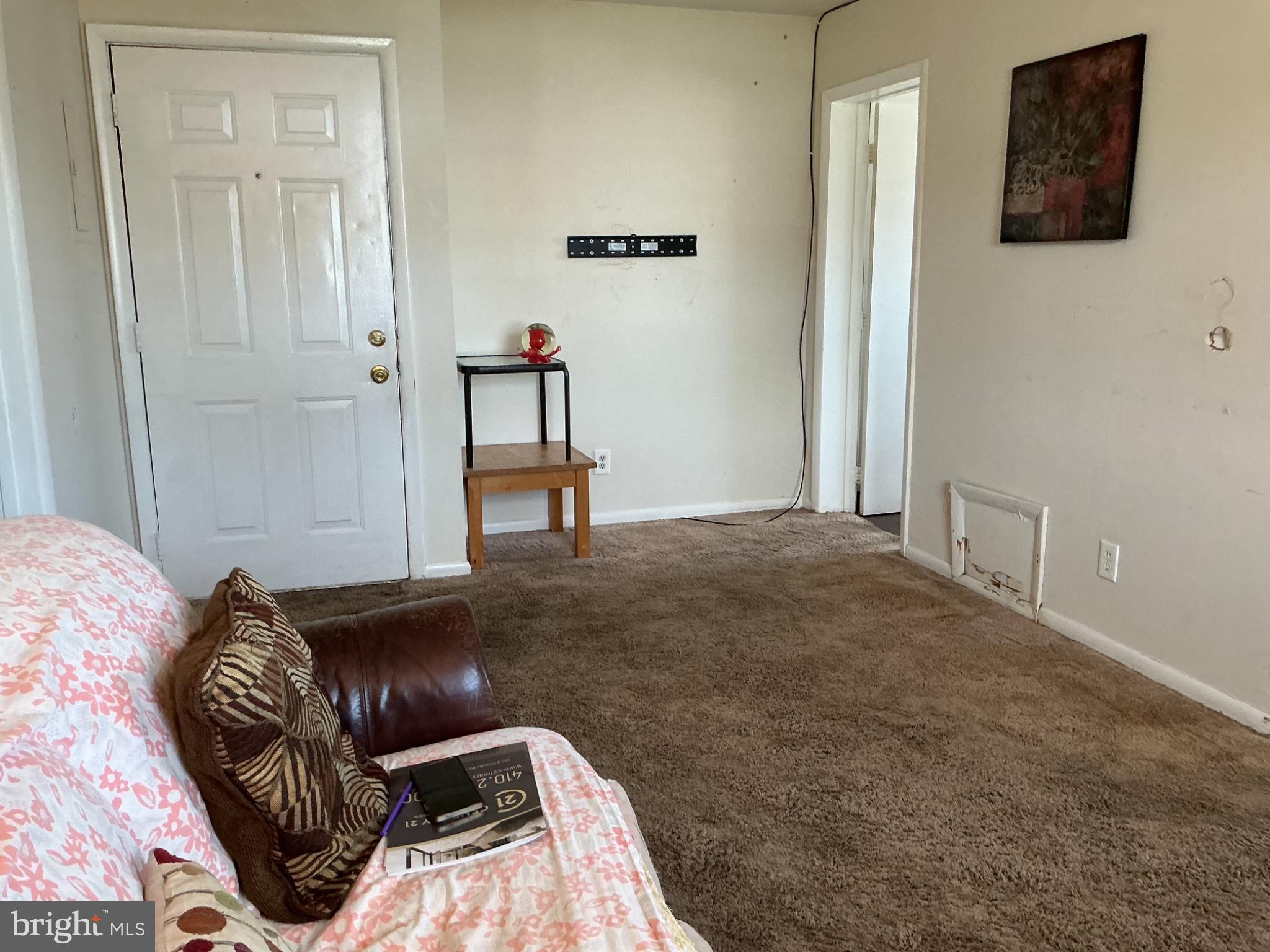 6 Post Road, Unit E Aberdeen, MD 21001 - Photo 3 of 11 Cozy living space with inviting charm.