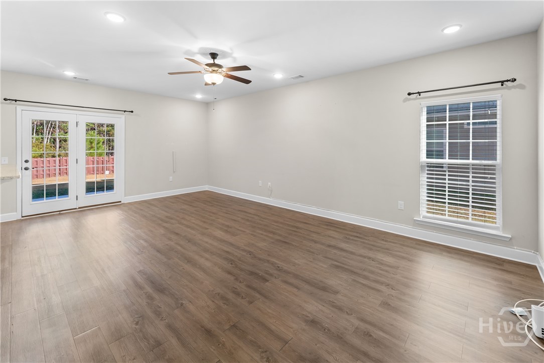 118 Red Maple Lane Guyton, GA 31312 - Photo 11 of 44 Living room