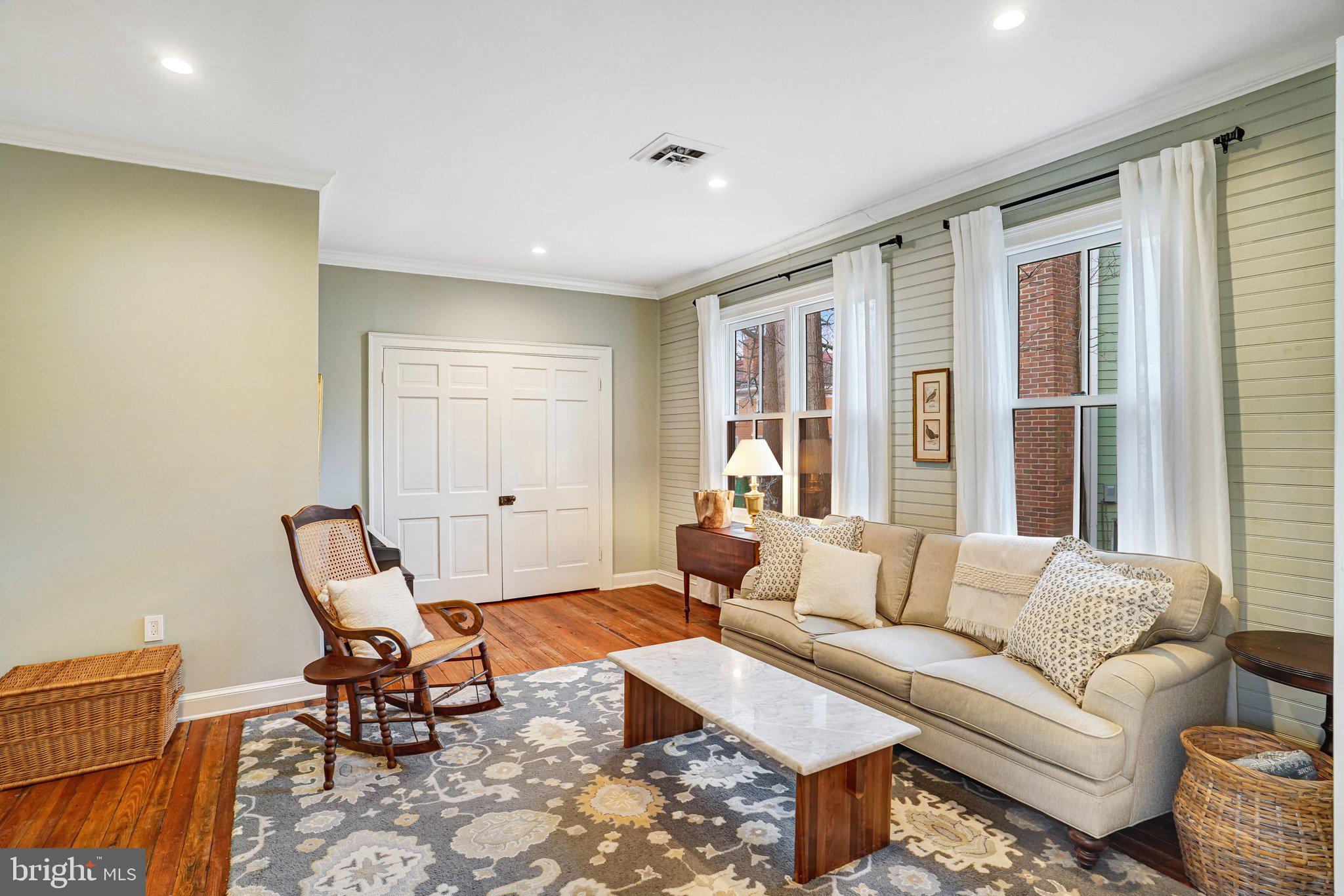 7153 Main Street Clifton, VA 20124 - Photo 31 of 77