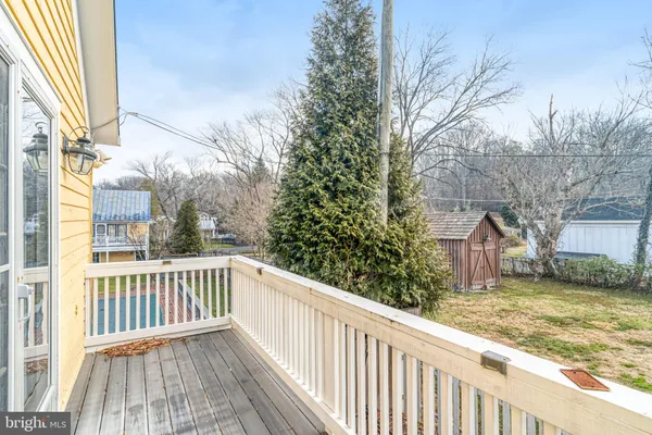 $6,300 | 7153 Main Street, Clifton, VA 20124