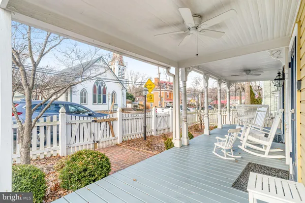 $6,300 | 7153 Main Street, Clifton, VA 20124