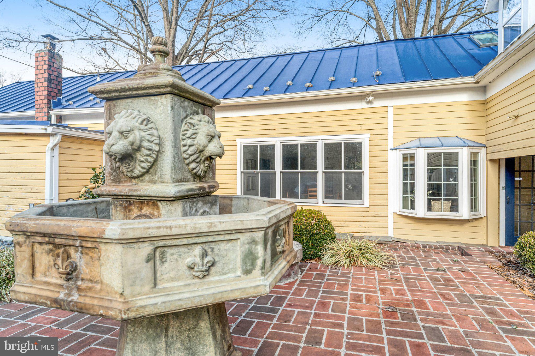 7153 Main Street Clifton, VA 20124 - Photo 63 of 77