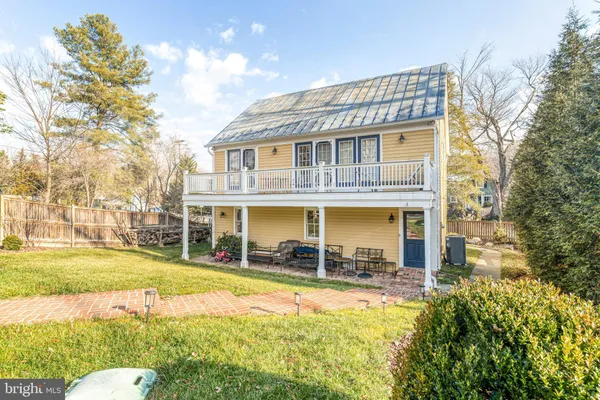 $6,300 | 7153 Main Street, Clifton, VA 20124