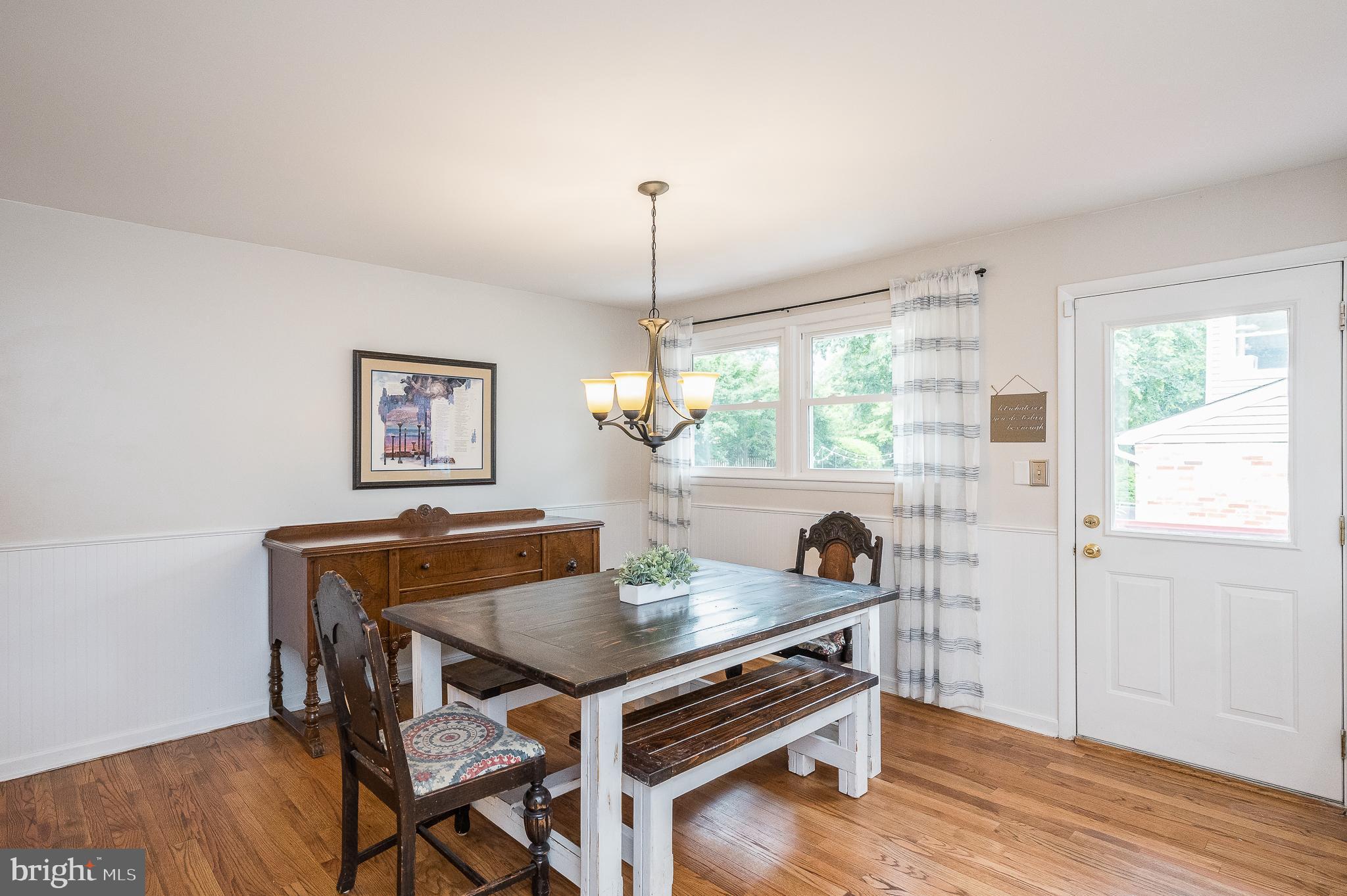 10865 Sandringham Road Cockeysville, MD 21030 - Photo 13 of 57 DINING ROOM