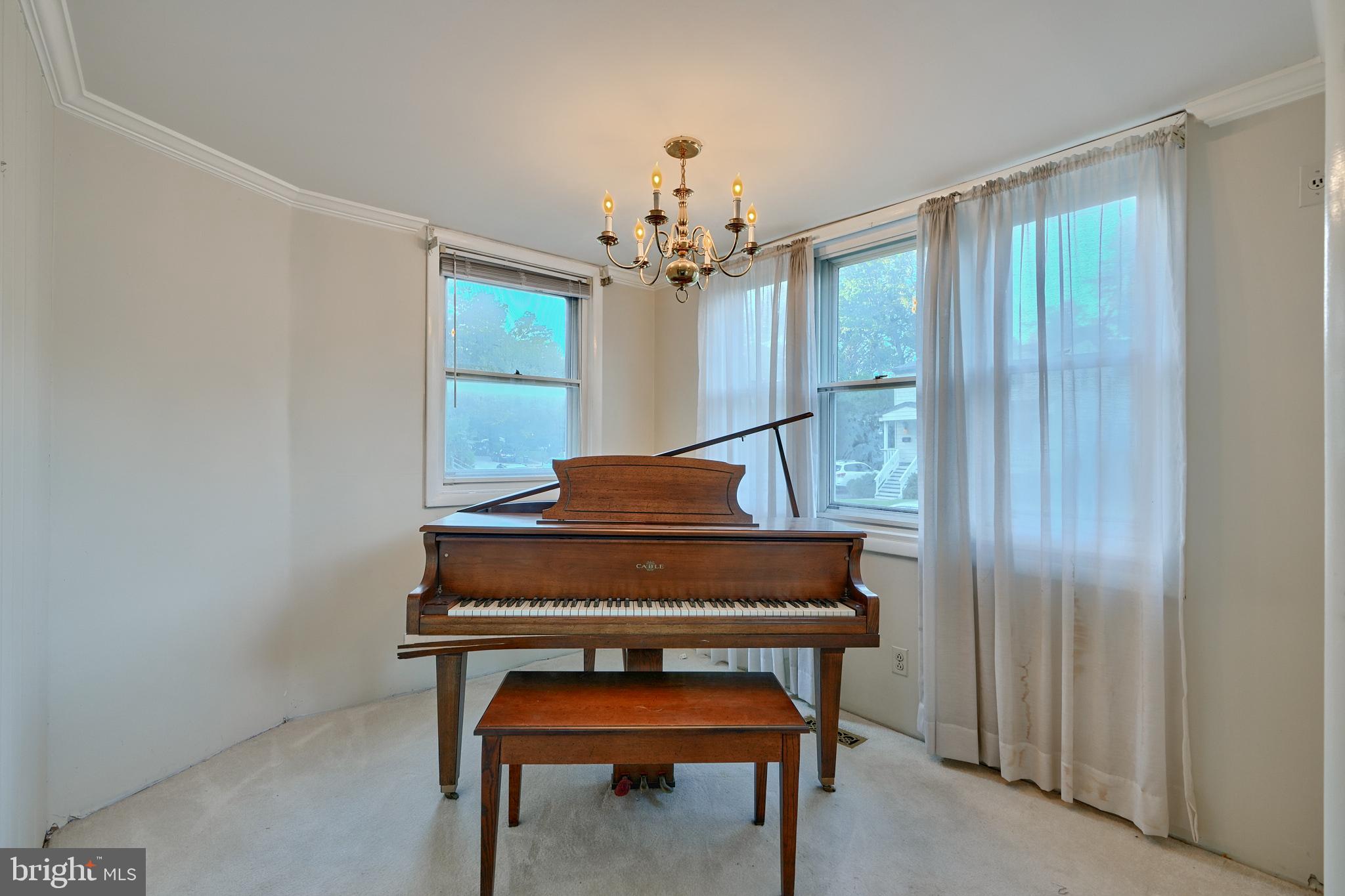 737 Anneslie Road Baltimore, MD 21212 - Photo 12 of 54 Piano/Dining Area