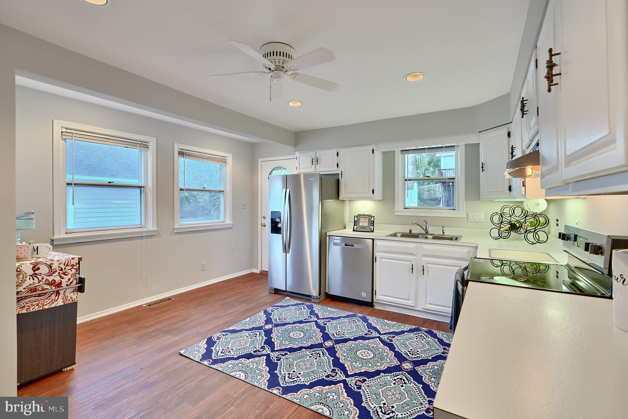 737 Anneslie Road Baltimore, MD 21212 - Photo 16 of 54 NEW Stainless Appliances!
