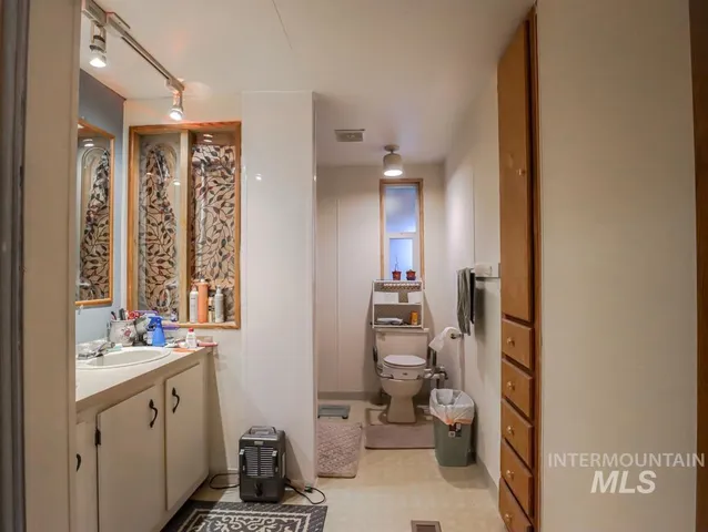 $75,000 | 1500 West 7th Street, Unit D59, Weiser, ID 83672