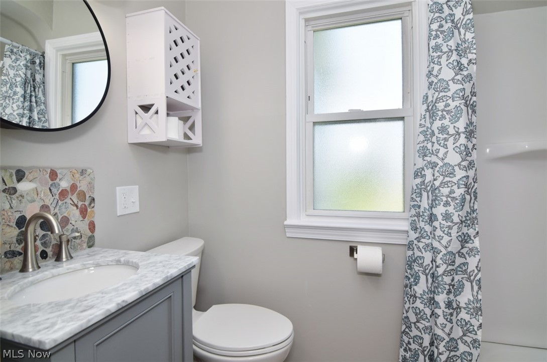 20919 Hansen Road Maple Heights, OH 44137 - Photo 15 of 25