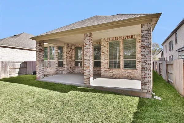 $465,000 | 256 Sky Top Drive, Montgomery, TX 77316