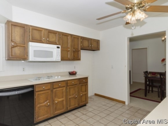 7 Karl Lane Springfield, IL 62702 - Photo 7 of 24
