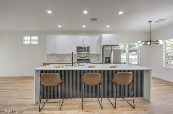 $2,495 | 2183 Cumberland Hill Drive, Henderson, NV 89052