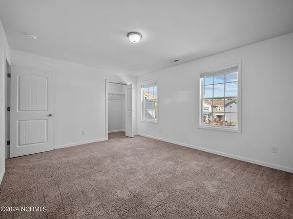 $1,450 | 300 Kenan Loop, Jacksonville, NC 28546