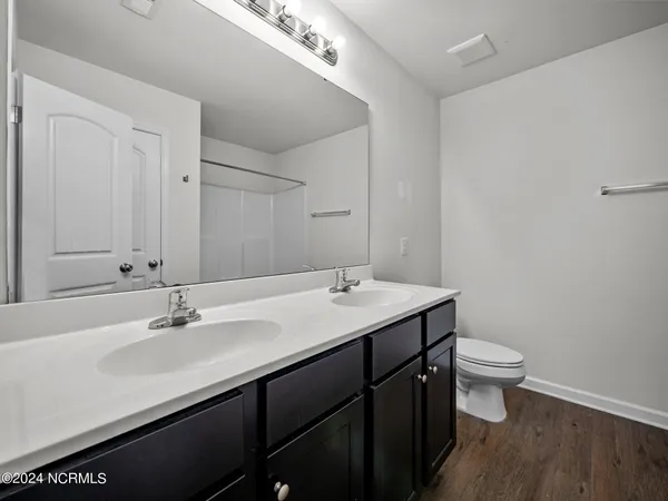 $1,450 | 300 Kenan Loop, Jacksonville, NC 28546