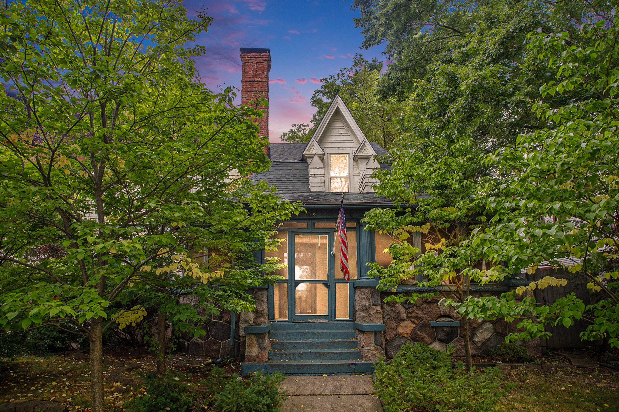 119 Sherman Road Battle Creek, MI 49017 - Photo 1 of 21 001_90a2025