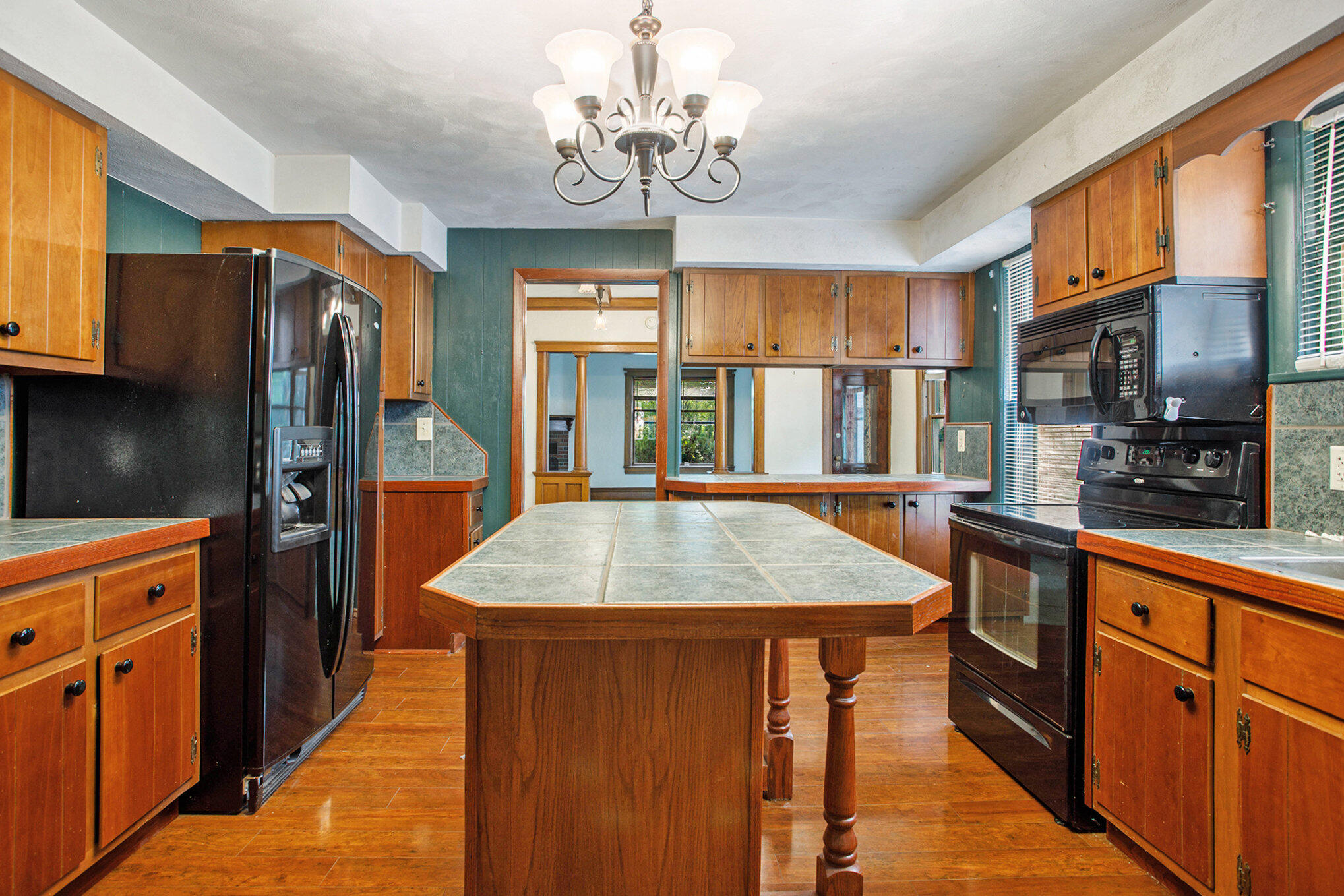 119 Sherman Road Battle Creek, MI 49017 - Photo 8 of 21 009_90a2031