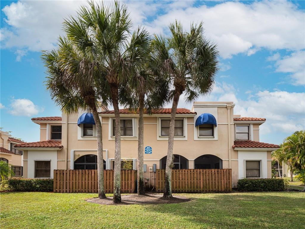567 Racquet Club Road, Unit 20 Weston, FL 33326 - Photo 20 of 26 Photo 20