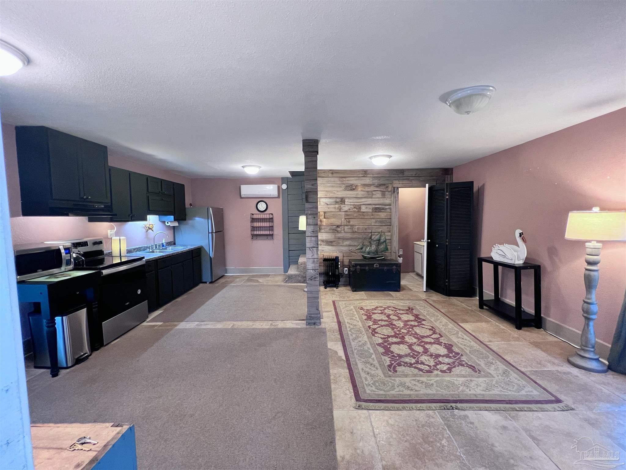 9525 Quiet Creek Road Milton, FL 32570 - Photo 14 of 38 Gallery Image 14
