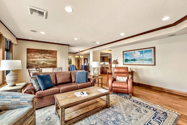 $829,000 | 6750 North Lake Boulevard, Unit 1D, Tahoe Vista, CA 96148