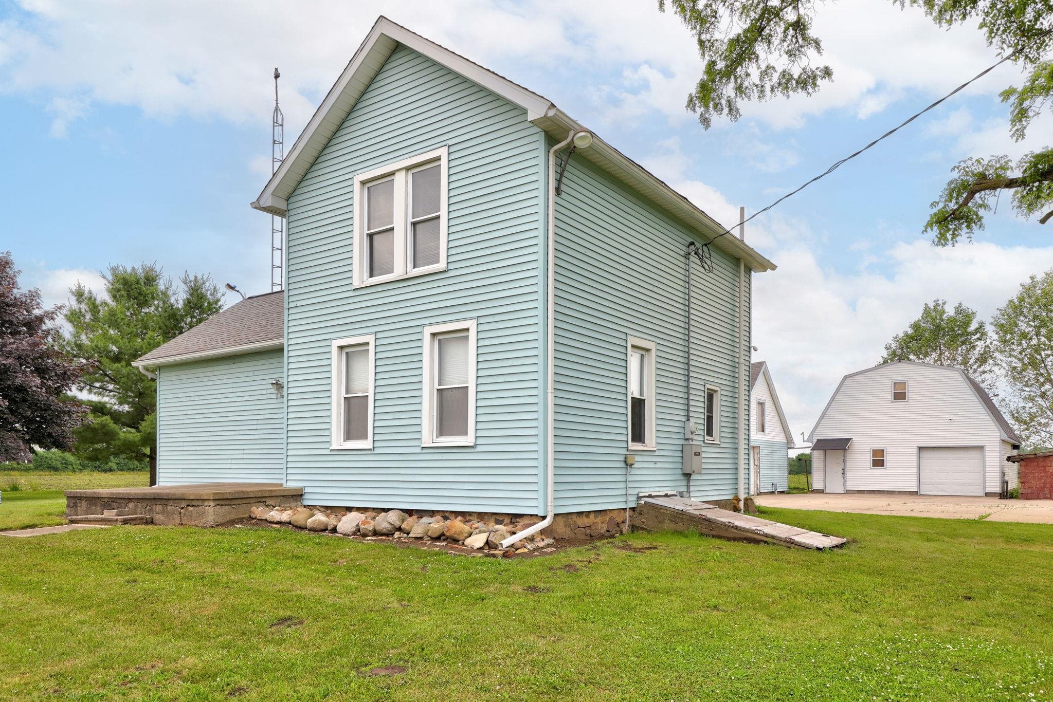 8075 Caine Road Millington, MI 48746 - Photo 3 of 62