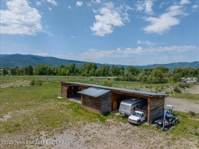 $4,750,000 | 375 South Agate Avenue, Victor, ID 83455