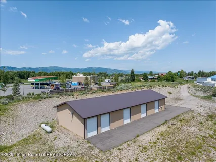 $4,750,000 | 375 South Agate Avenue, Victor, ID 83455