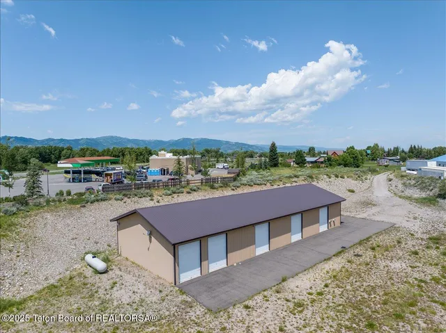 $4,750,000 | 375 South Agate Avenue, Victor, ID 83455