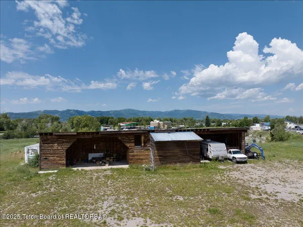 $4,750,000 | 375 South Agate Avenue, Victor, ID 83455