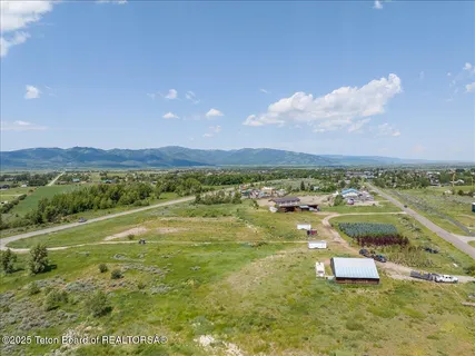 $4,750,000 | 375 South Agate Avenue, Victor, ID 83455