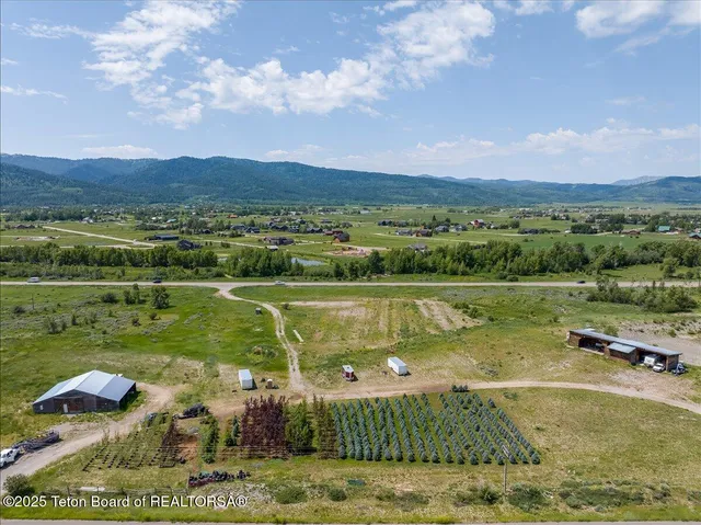 $4,750,000 | 375 South Agate Avenue, Victor, ID 83455