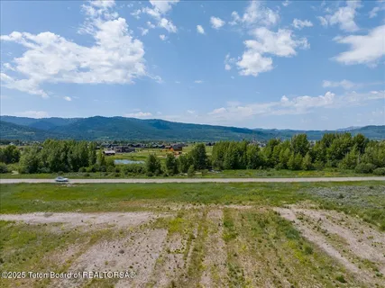 $4,750,000 | 375 South Agate Avenue, Victor, ID 83455