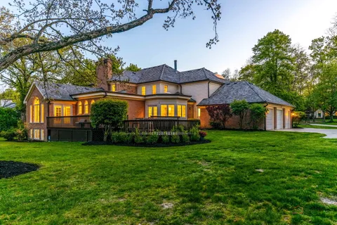 $1,749,000 | 1541 Heritage Road, Lake Forest, IL 60045