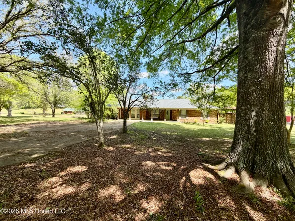 $170,000 | 739 Highway 487, Carthage, MS 39051