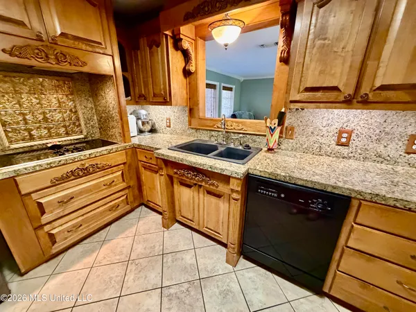 $170,000 | 739 Highway 487, Carthage, MS 39051