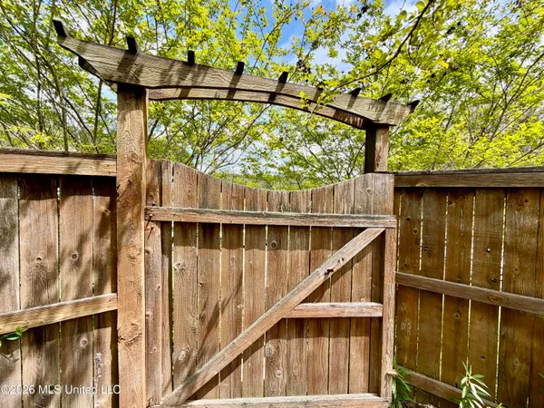 $170,000 | 739 Highway 487, Carthage, MS 39051