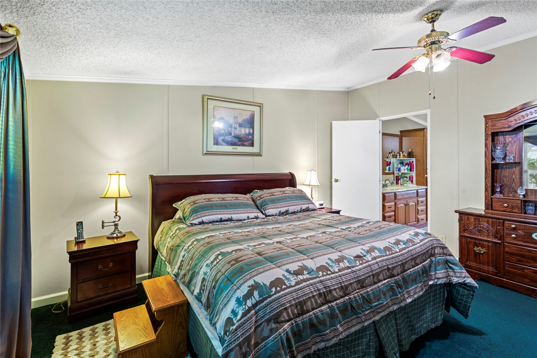 155 Whitman Hollow Road Walhalla, SC 29691 - Photo 23 of 48 Master bedroom