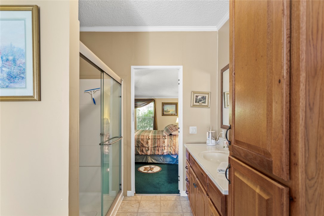 155 Whitman Hollow Road Walhalla, SC 29691 - Photo 26 of 48 Master bath