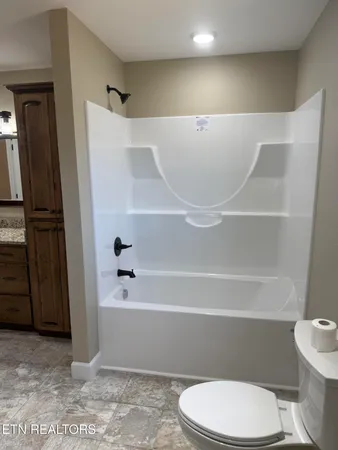 $299,000 | 382 Bear Knob Lane, Crawford, TN 38554