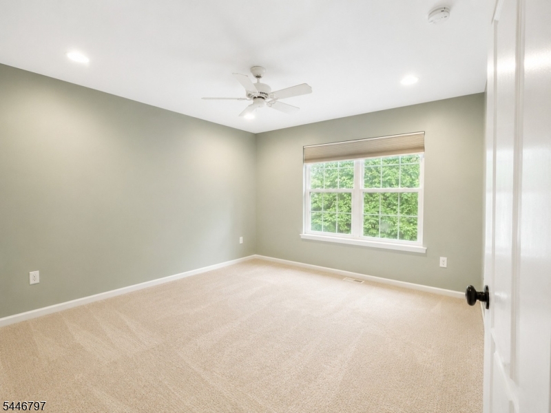 141 Coburn Road Pennington, NJ 08534 - Photo 35 of 47 Gallery Image 35