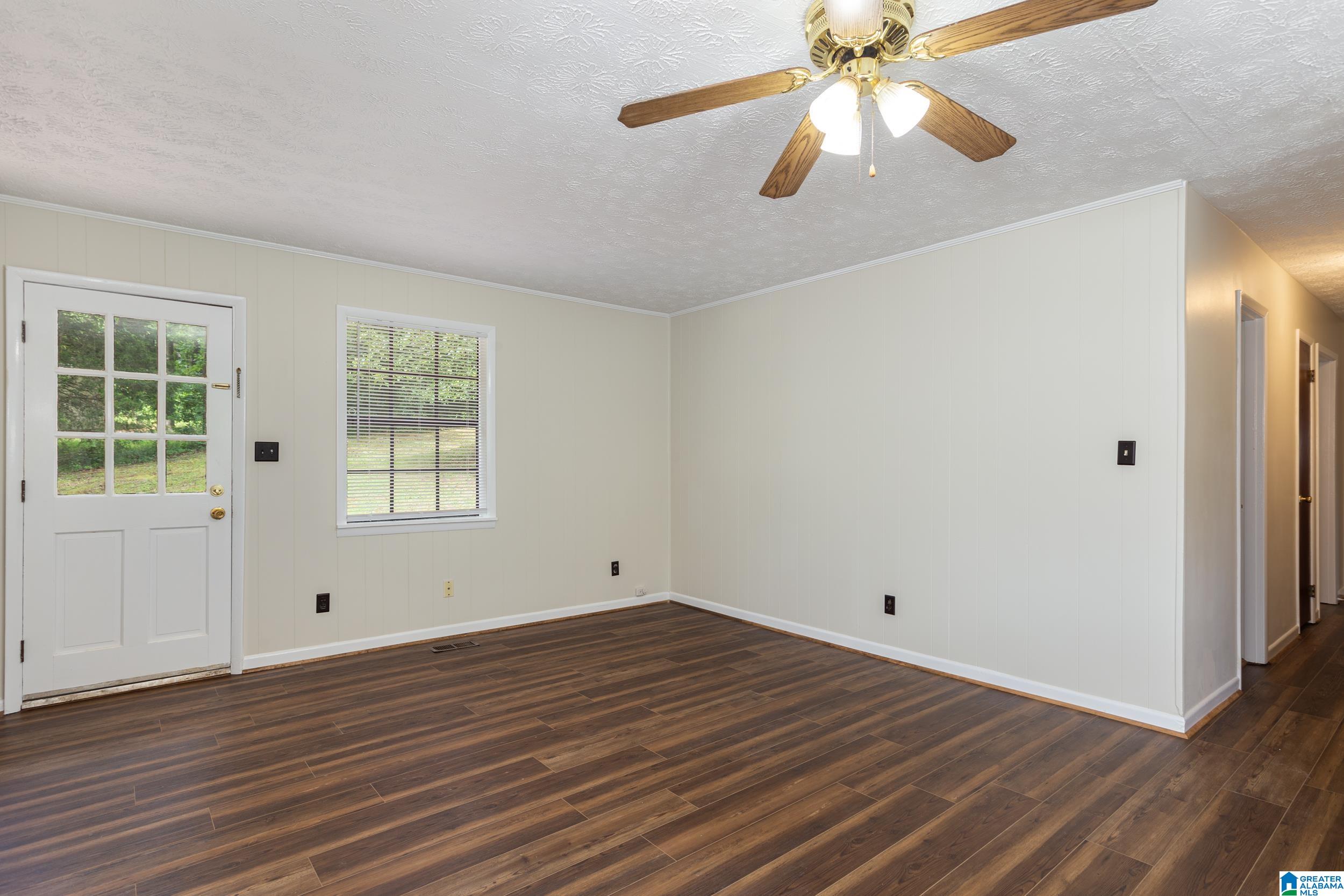 514 West 64th Street Anniston, AL 36206 - Photo 11 of 33