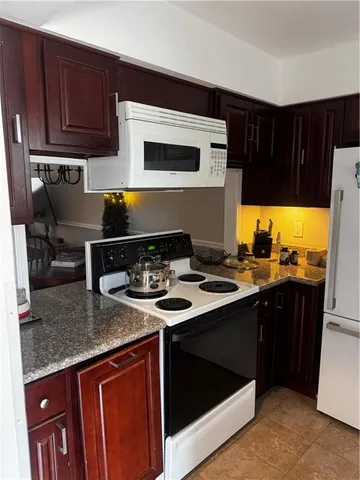 $1,345 | 319 Ormond Meadows Drive, Unit B, Destrehan, LA 70047