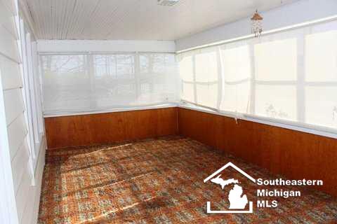 1458 South Custer Road Monroe, MI 48161 - Photo 14 of 15 20452827-13.JPG