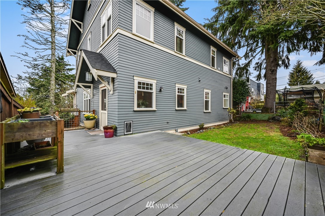 6016 44th Avenue Southwest Seattle, WA 98136 - Photo 35 of 35 a view of a house with a patio