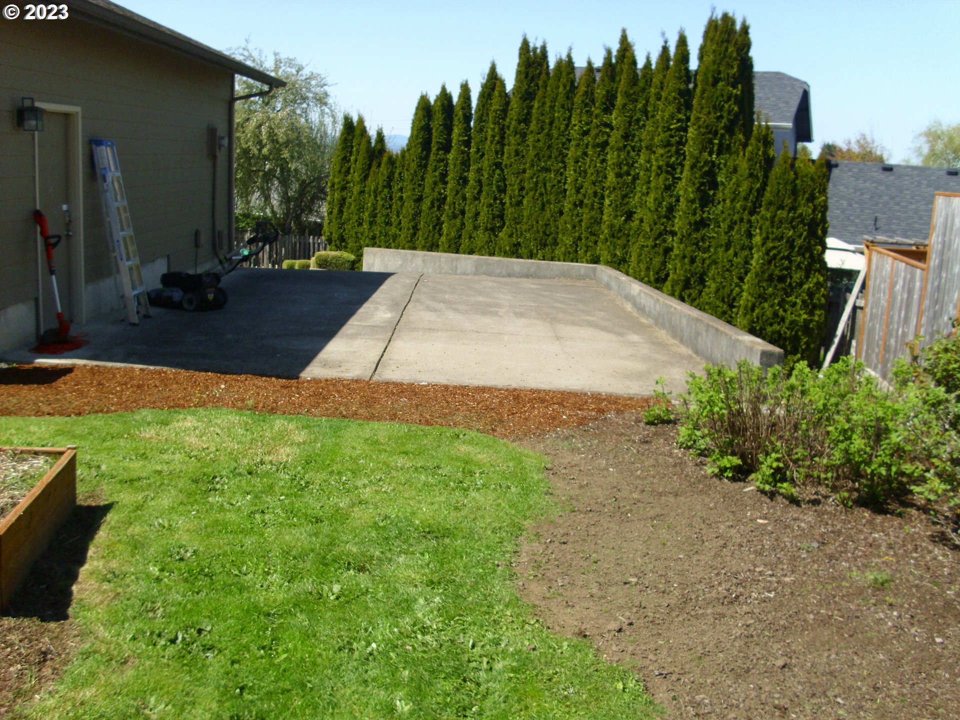 2465 South Bertelsen Road Eugene, OR 97405 - Photo 24 of 26 a view of a backyard