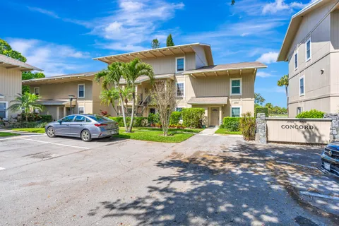 $329,000 | 18440 Southeast Wood Haven Lane, Unit A, Jupiter, FL 33469