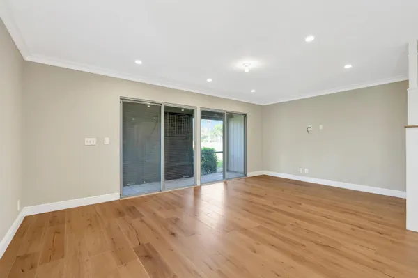 $329,000 | 18440 Southeast Wood Haven Lane, Unit A, Jupiter, FL 33469